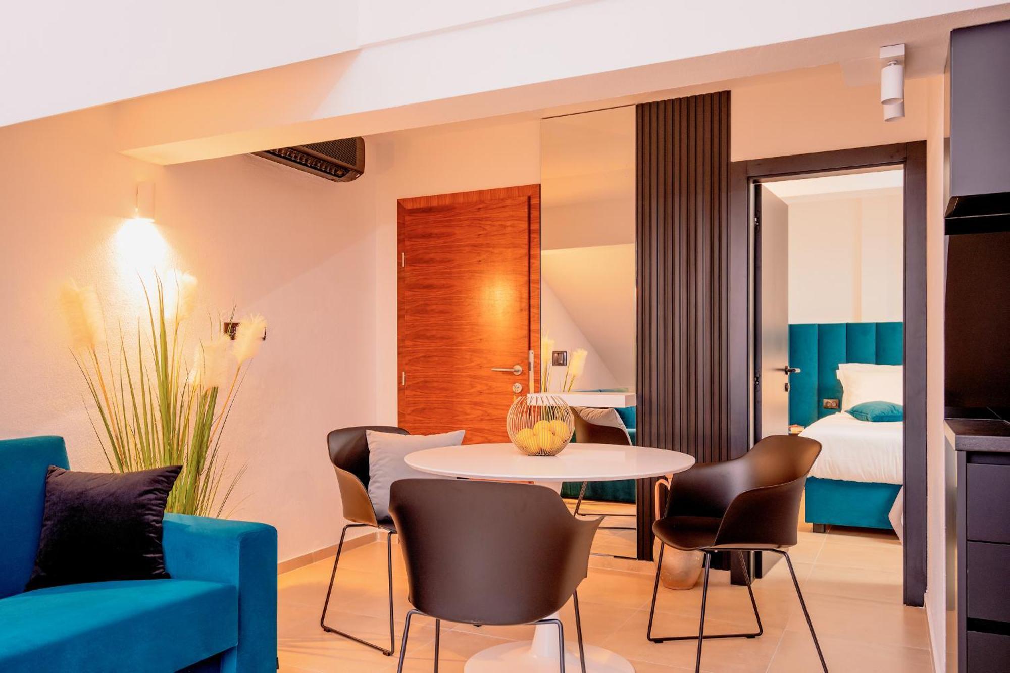 Hotel Sol Бол Екстер'єр фото